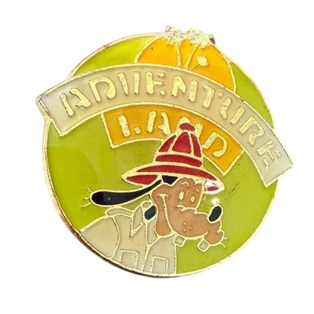 Vintage Disney Adventureland Goofy Pin Walt Disney Productions Safari Hat Enamel